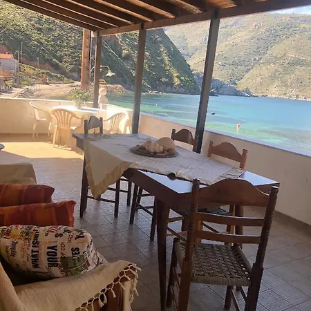 Lithos Pórto Káyio